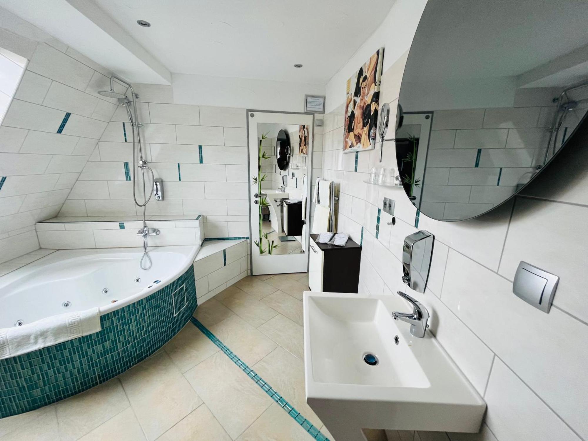 Karthaeuser Hof Hotel 3*